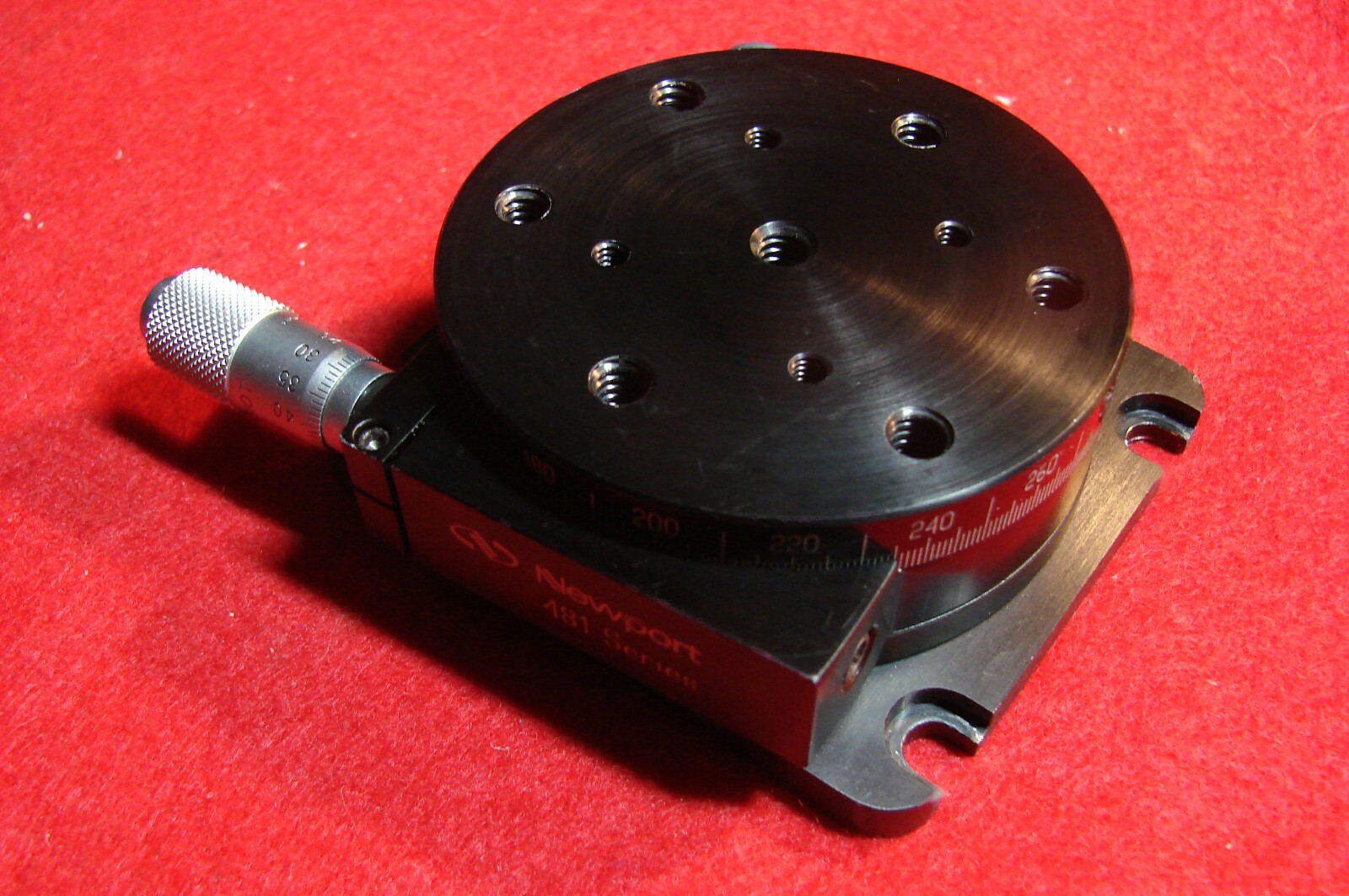 Newport 481 Series ~3" Rot. Stage, 360° Coarse, 5° Fine, Micr, 8-32 and 1/4-20