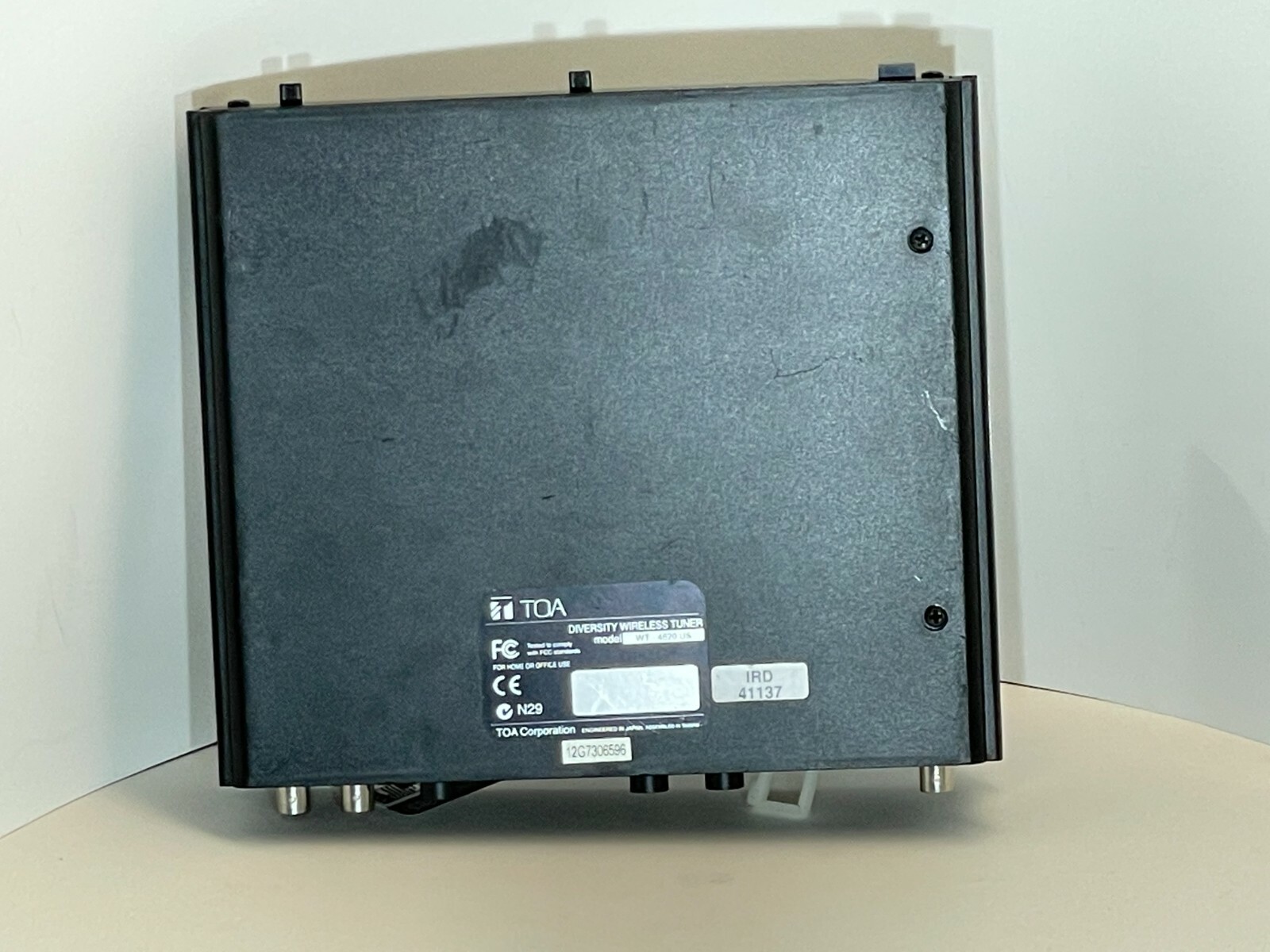 TOA WT-4820 Wireless Tuner