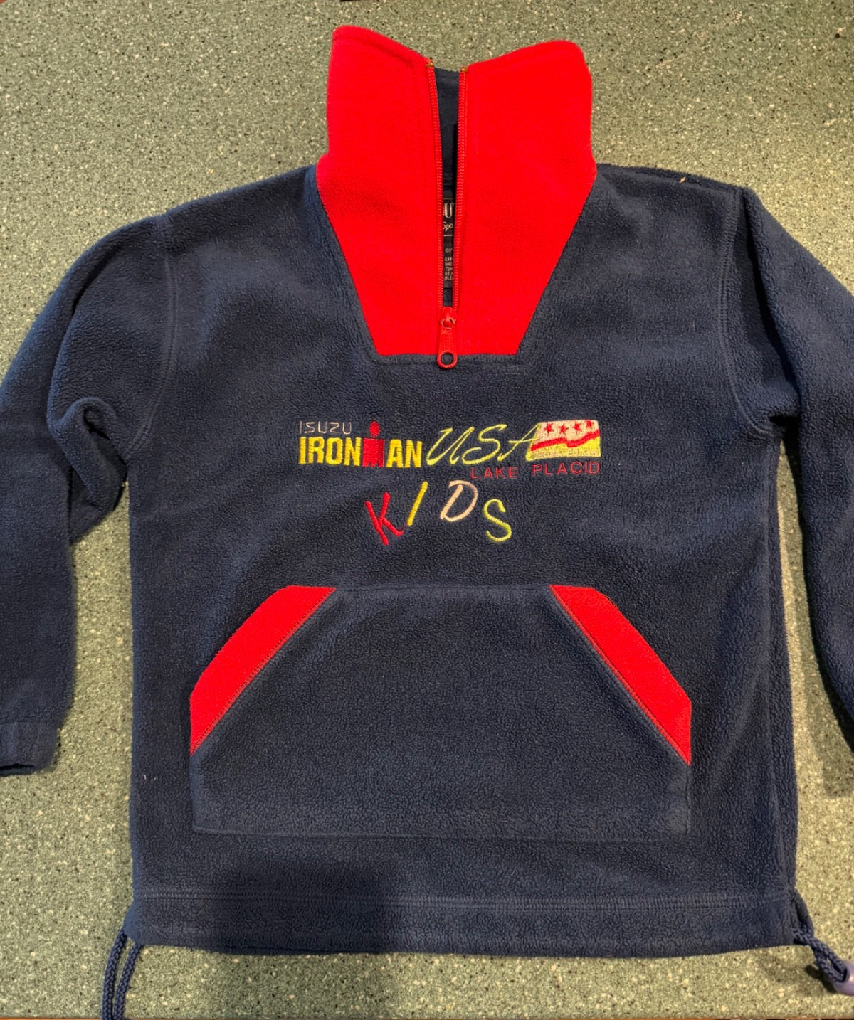 Ironman USA Lake Placid Triathlon Kids Fleece Size Small