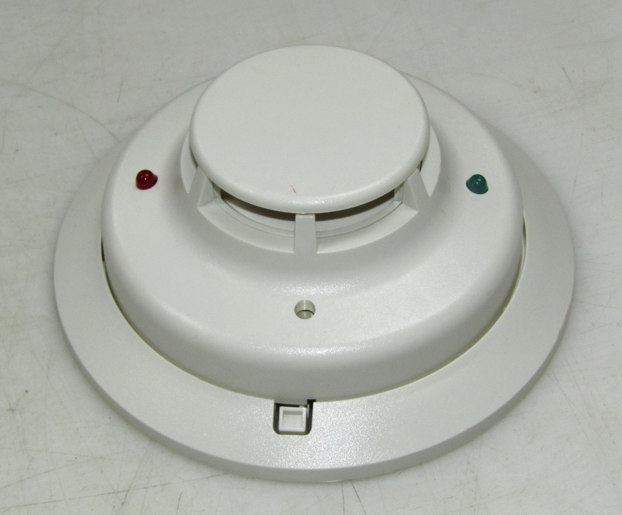 🙌 SYSTEM SENSOR 12 OR 24 VDC PHOTOELECTRIC SMOKE DETECTOR W/ BASE 2W-B