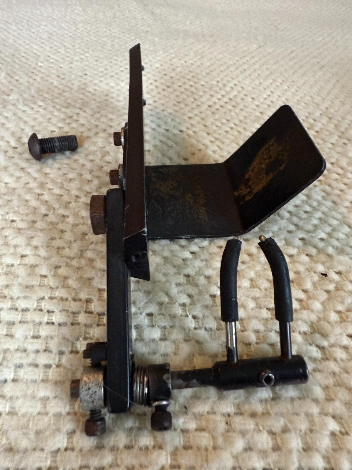 Left Hand Overdraw Archery Flipper Rest