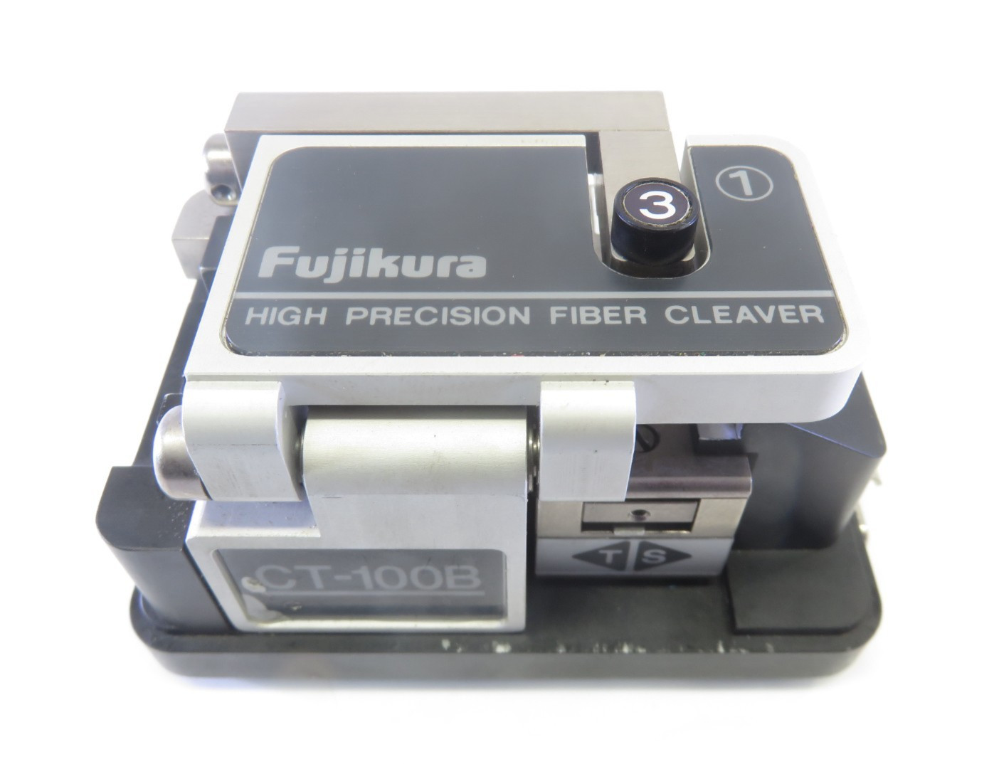 Fujikura CT-100B Precision Fiber-Optic Cleaver