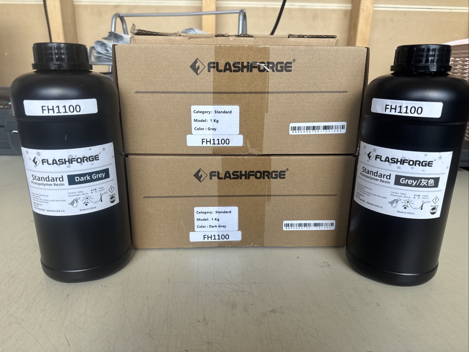 2 Pack - Flashforge Photopolymer Resin - Standard 1Kg Dark Grey & Grey