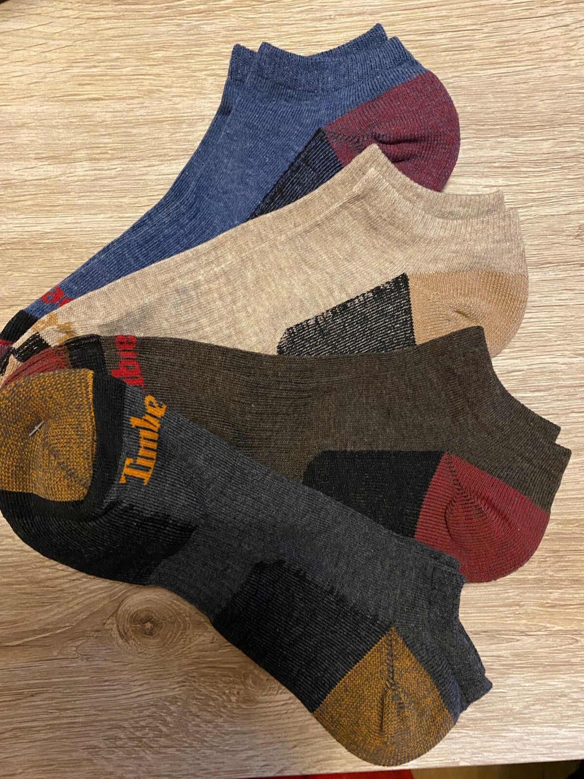 NWT Timberland outdoor leisure no show men's multi-color socks 4 Pairs Size:9-12