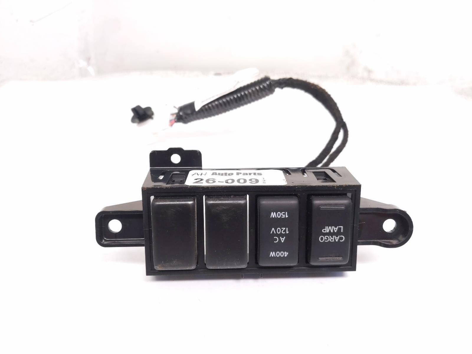2017-2024 Nissan Titan Cargo Lamp & Power Control Switch 25161-Ez00b