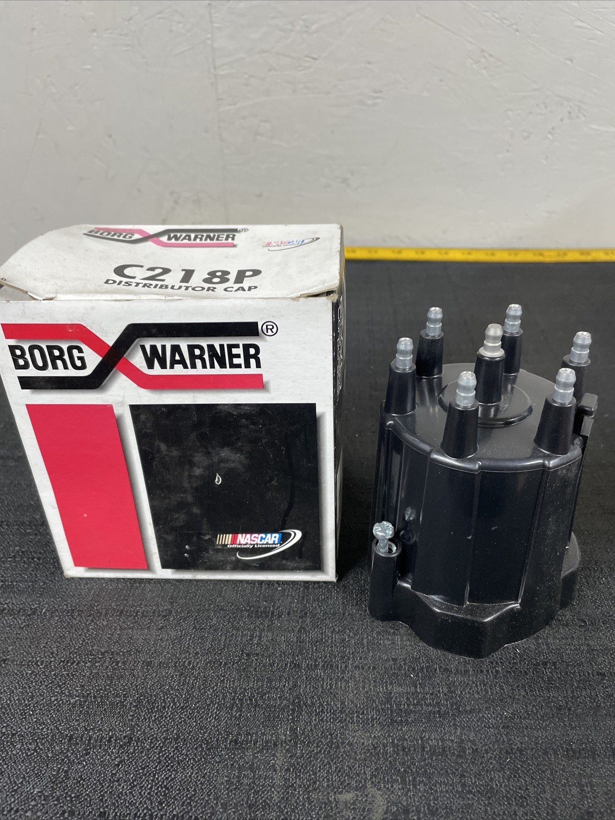 NOS Borg Warner Distributor Cap 1982-95 Pontiac Trans Sport 6000 Firebird C218P