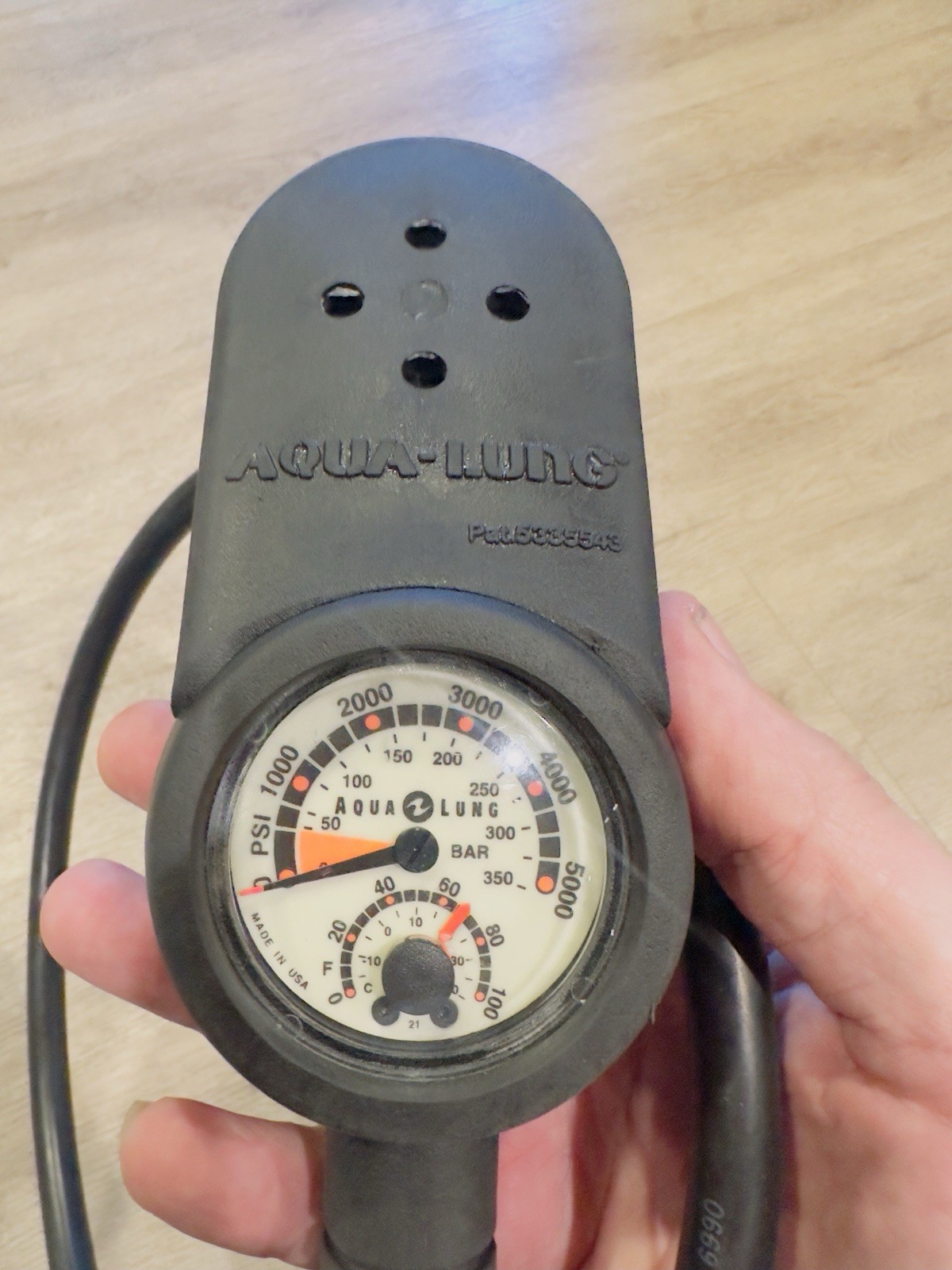 US Divers Aqua Lung Dive Pivot Gauge Analog Nice Condition