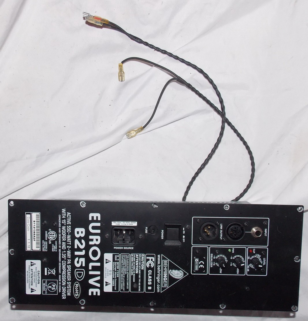 Behringer Eurolive B215D plate amplifier assembly