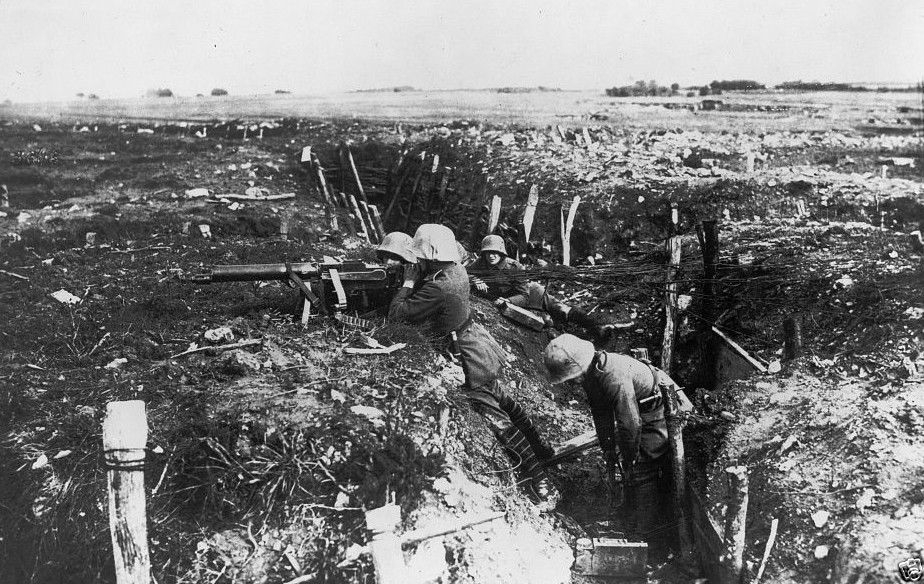 German Machine Gunners in Trench - 8x10 World War I Photo WWI