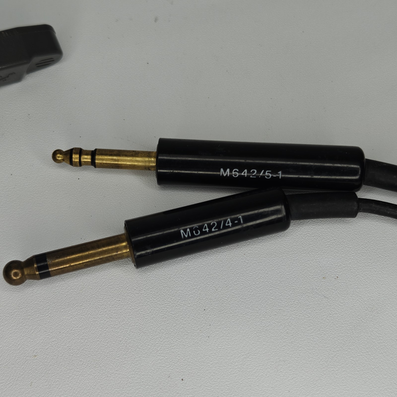 Pilot Avionics PA11-40 Aviation Headset w/PTT Switch