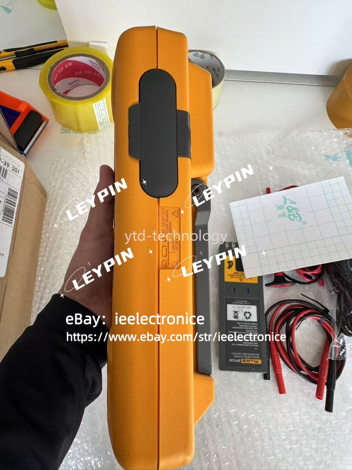 Fluke 744 Record multi-function process calibrator/used /DHL