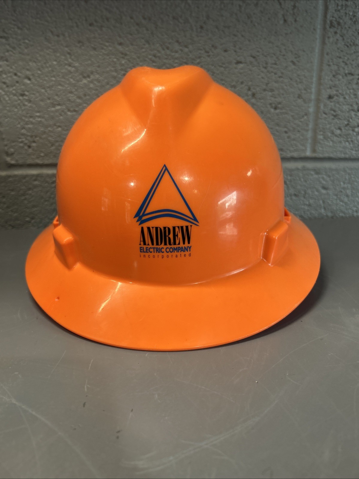 MSA Orange Class E hard hat adjustable Medium V-Guard skullgard ￼