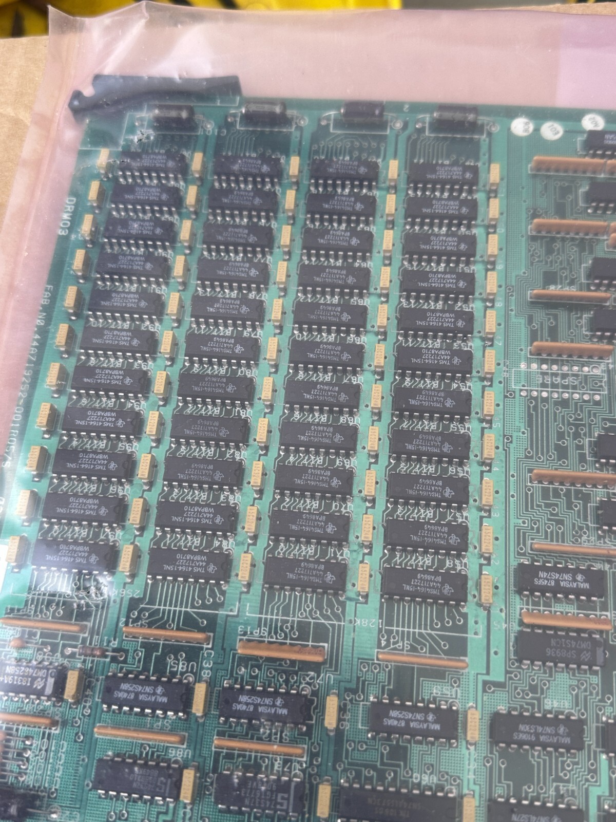 GE 2000 DRM03 256K Byte DRAM CNC Circuit Board 44A719326-G01