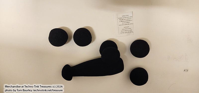 Ding Dong (Black) with 4 Balls by Magic By Gosh