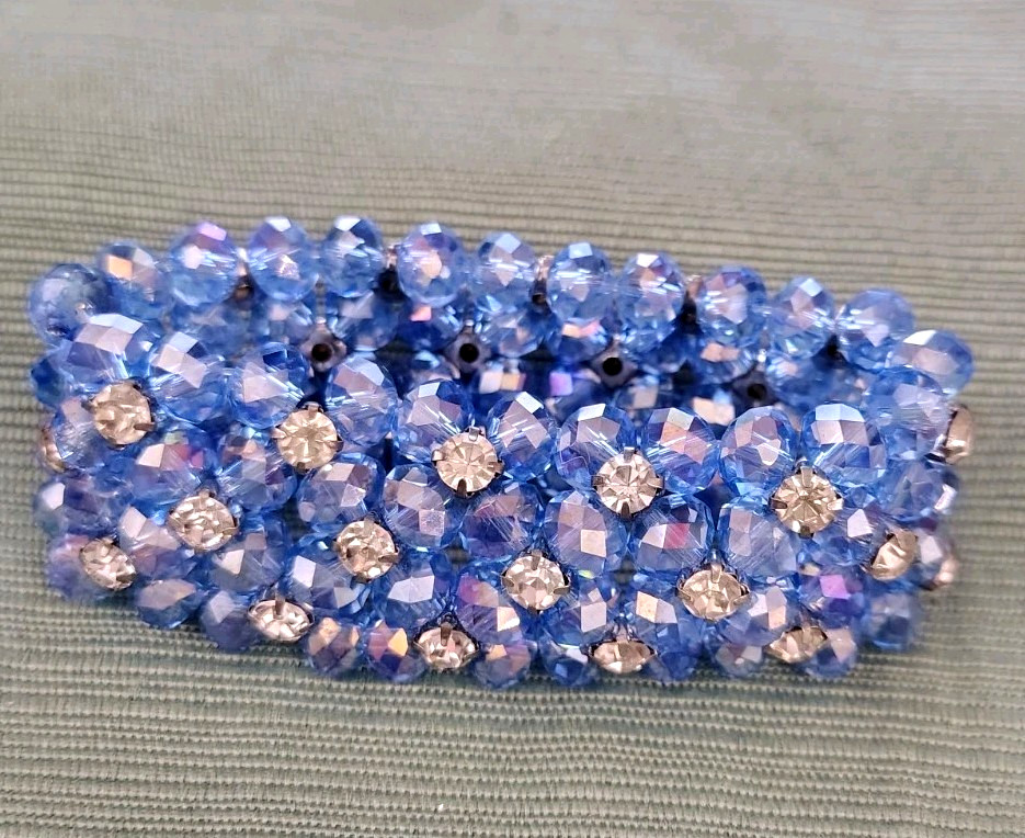 Handmade Blue Acrylic Bead Elastic Bracelet