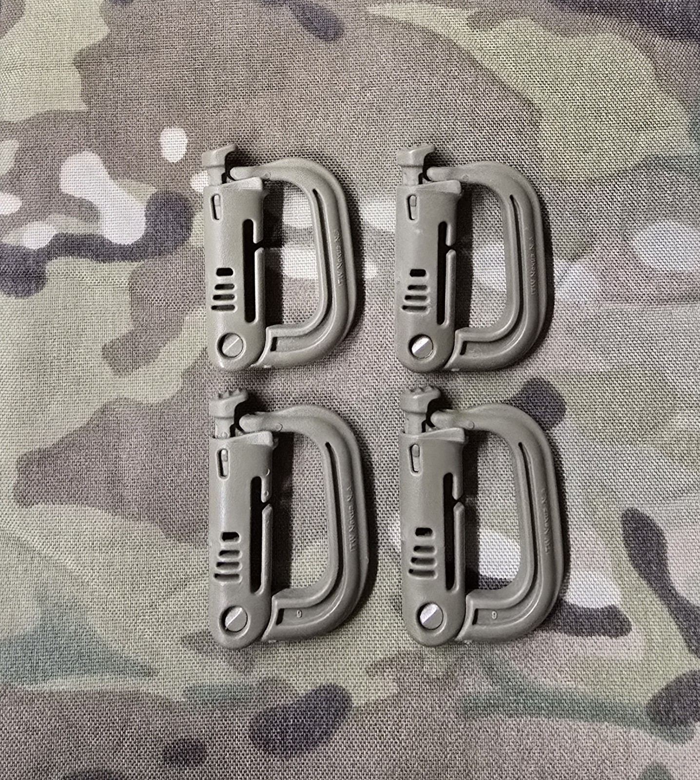 4 USGI COYOTE NEXUS D-RING CLIP MOLLE HOOK GRIMLOC LOCKING BUCKLE CARABINER EXC