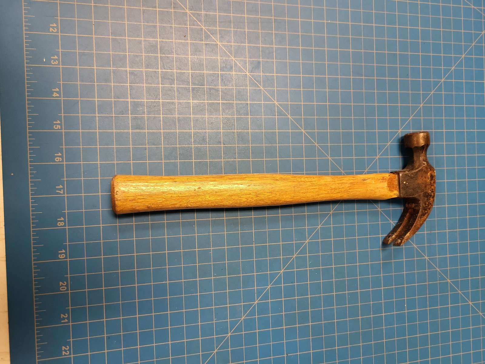 Vintage Claw Hammer Wood Handle Carpentry Tool Nail Puller Woodworking