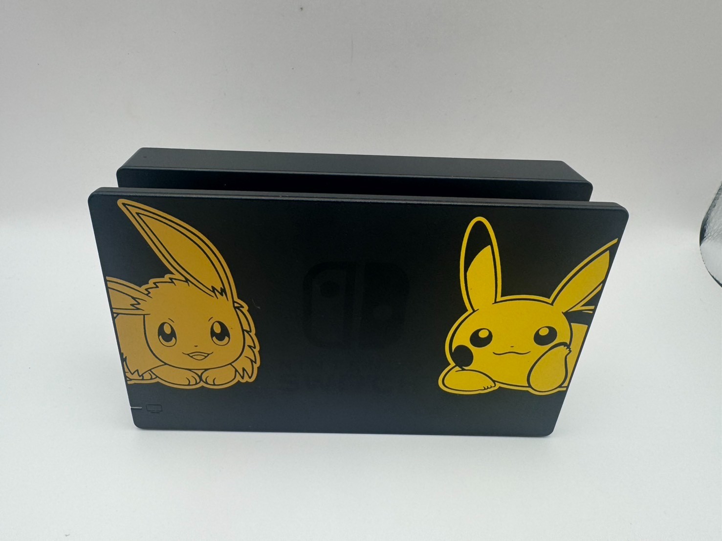 Nintendo Switch Dock HAC-007 Pokemon Let's Go Pikachu & Eevee Edition Tested 14+