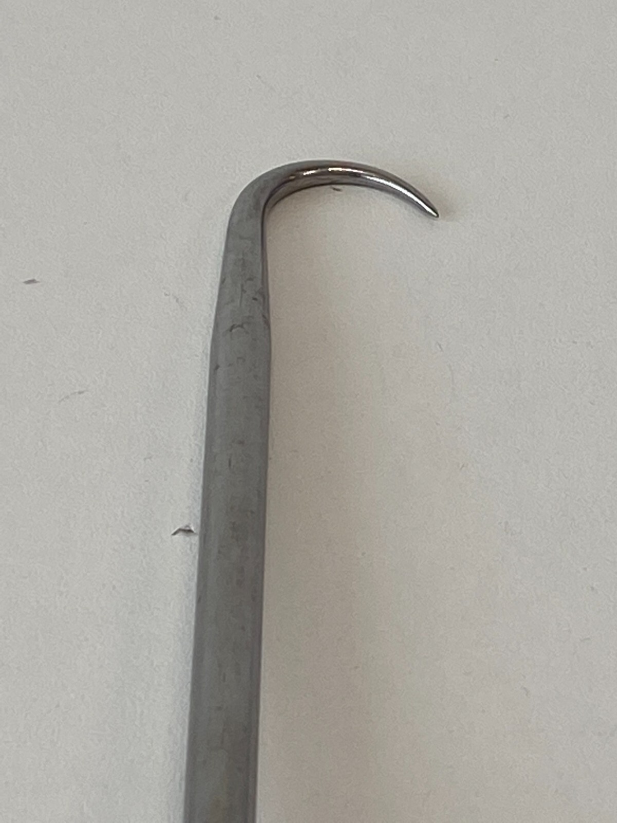 L24: Jarit 240-196 Bone Hook