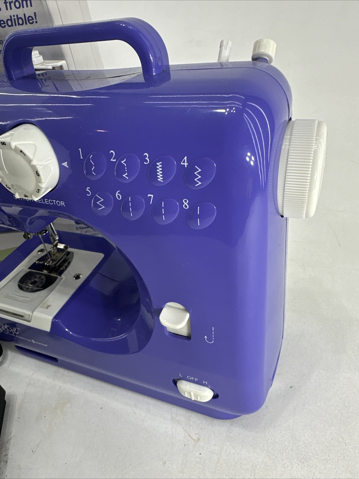 Pixie the Craft Machine by Singer Sewing Machine W/box TESTED with AC and Pedal