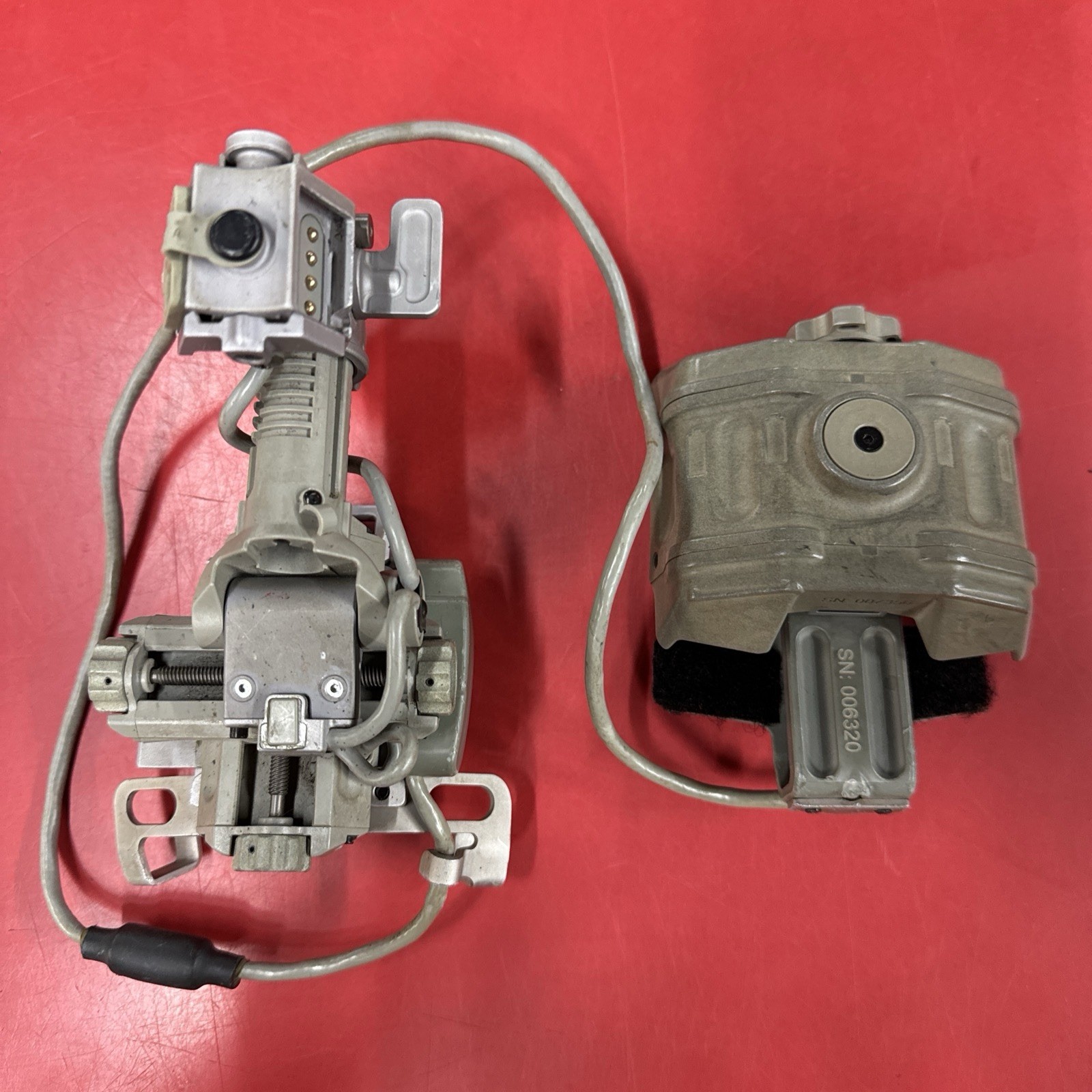 USGI Norotos ENVG Night Vision Helmet Mount AN/PSQ-20 Rhino Moun & Battery Pack
