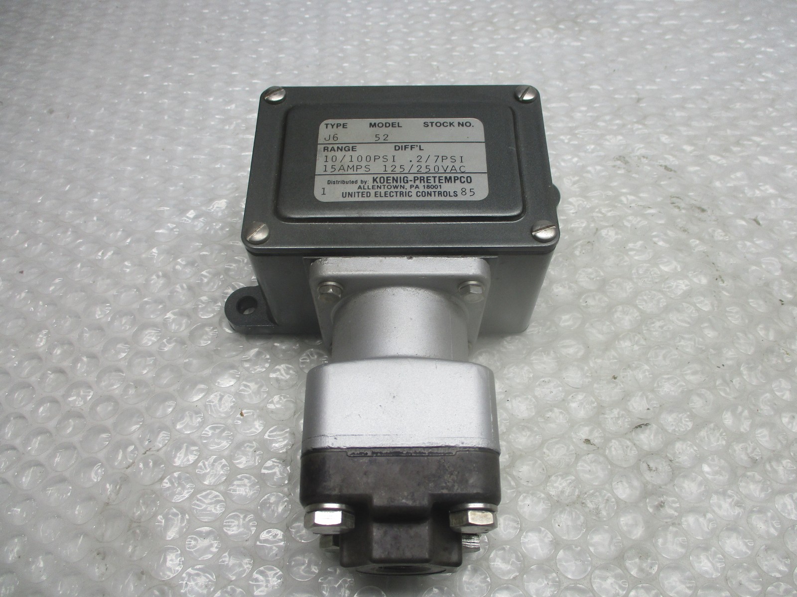 UNITED ELECTRIC MODEL 52 PRESSURE SWITCH NSNP