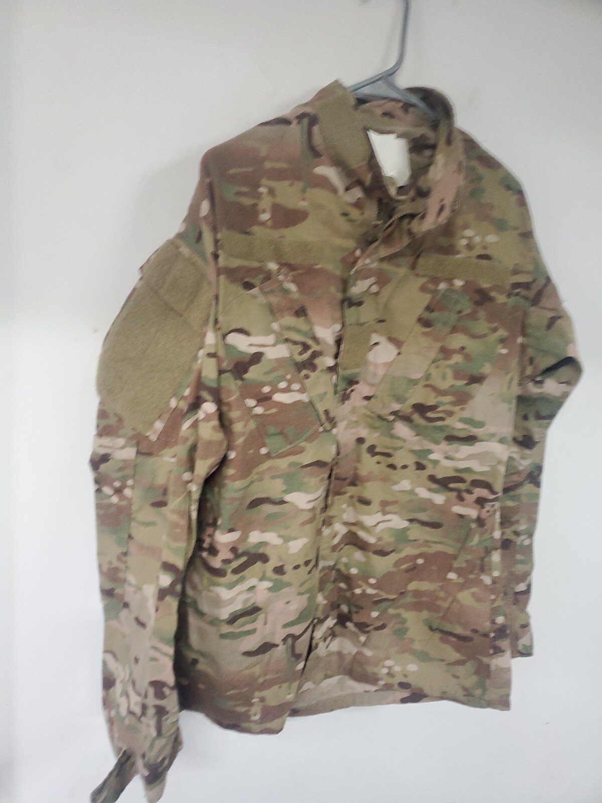 US ARMY ISSUE  MULTICAM  -  FLAME RESISTANT  Small Long  jacket top new