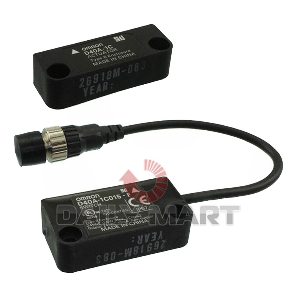 New In Box OMRON D40A-1C015-F Door Sensor