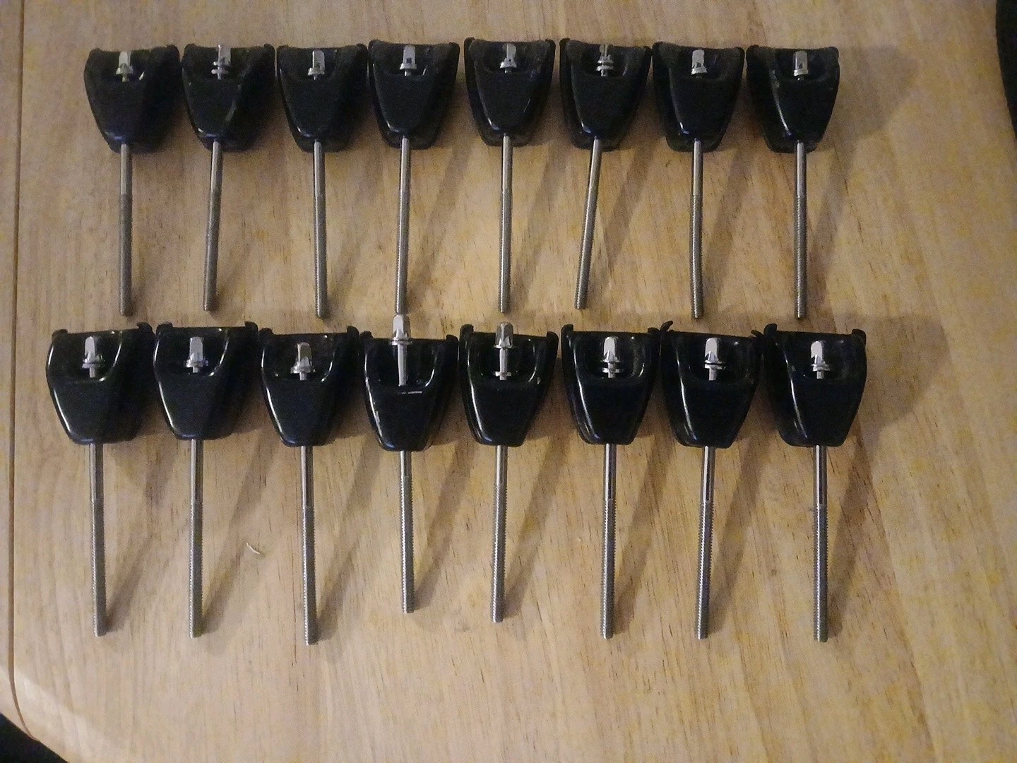 Pearl Bass Drum Rods And Claws (16)