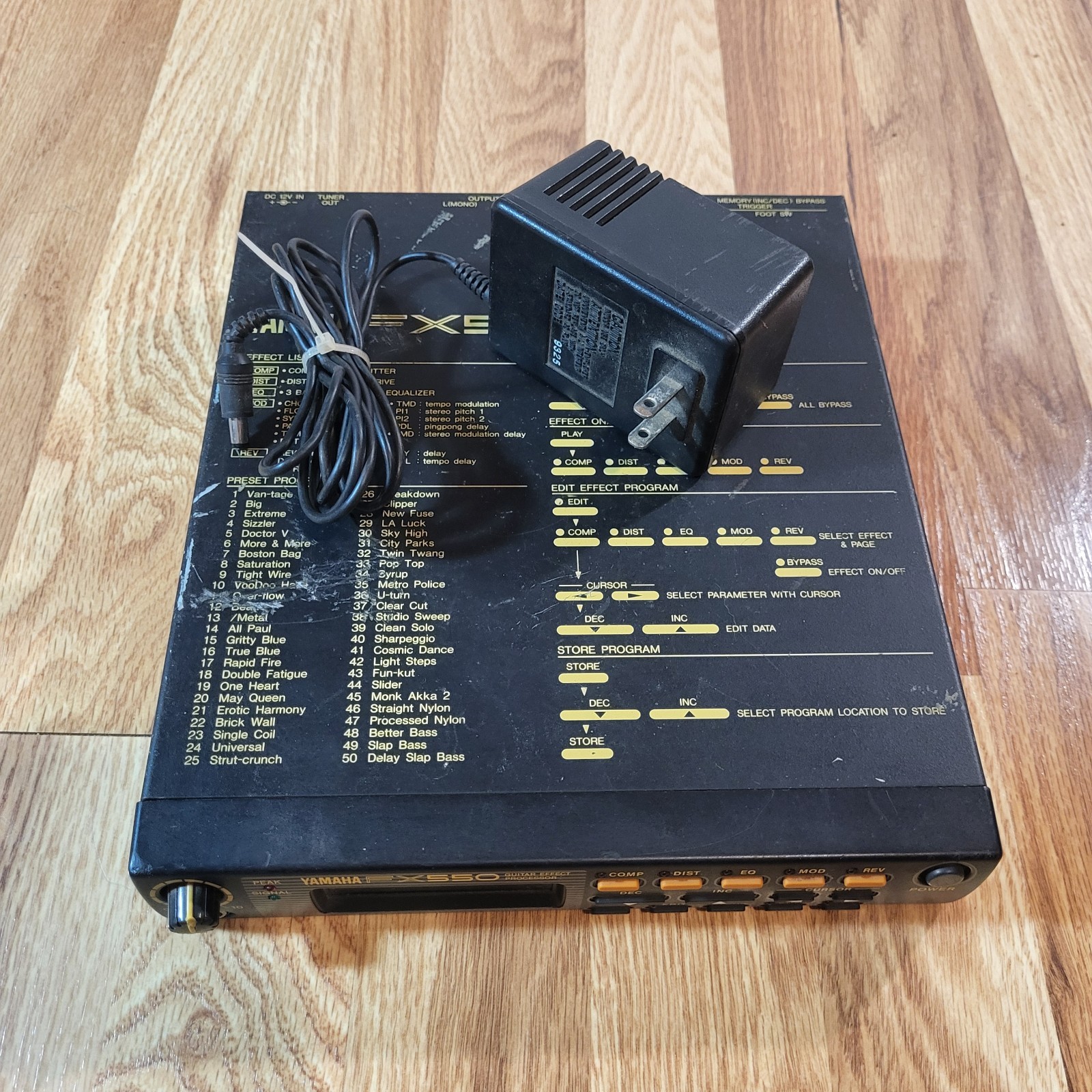 YAMAHA FX550 Electric Guitar Effect Processor Programmable
