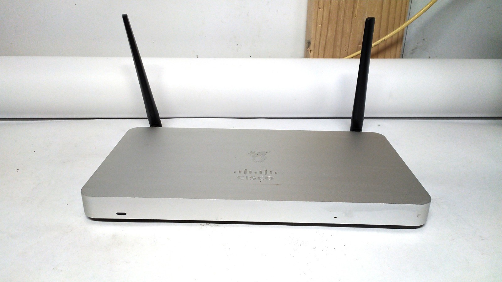 Cisco Meraki MX68CW Cloud Managed Security Appliance (Black)