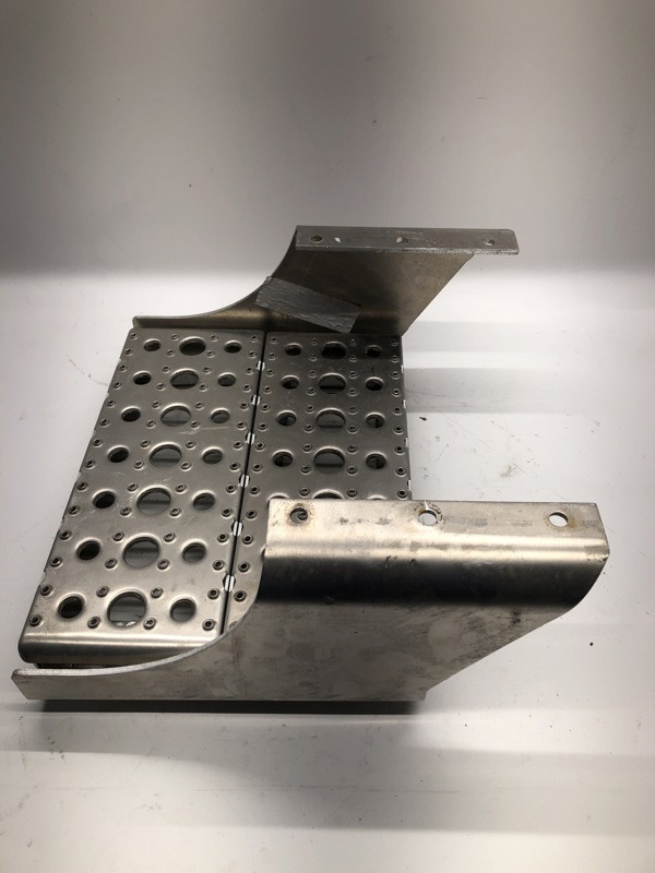 Freightliner Step 22-73639-035 (723-10718)