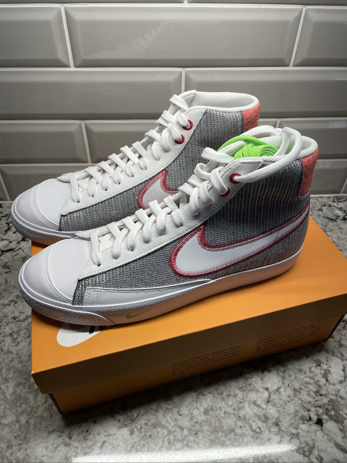 Nike Men's Blazer Mid 77 Sneaker Shoes CW5838-022 Multicolor Size 10.5 New