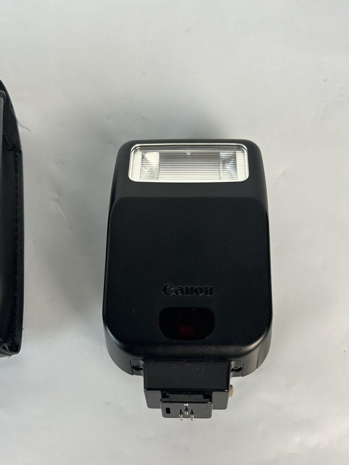 Canon Speedlite 200E Shoe Mount Flash Plus Case