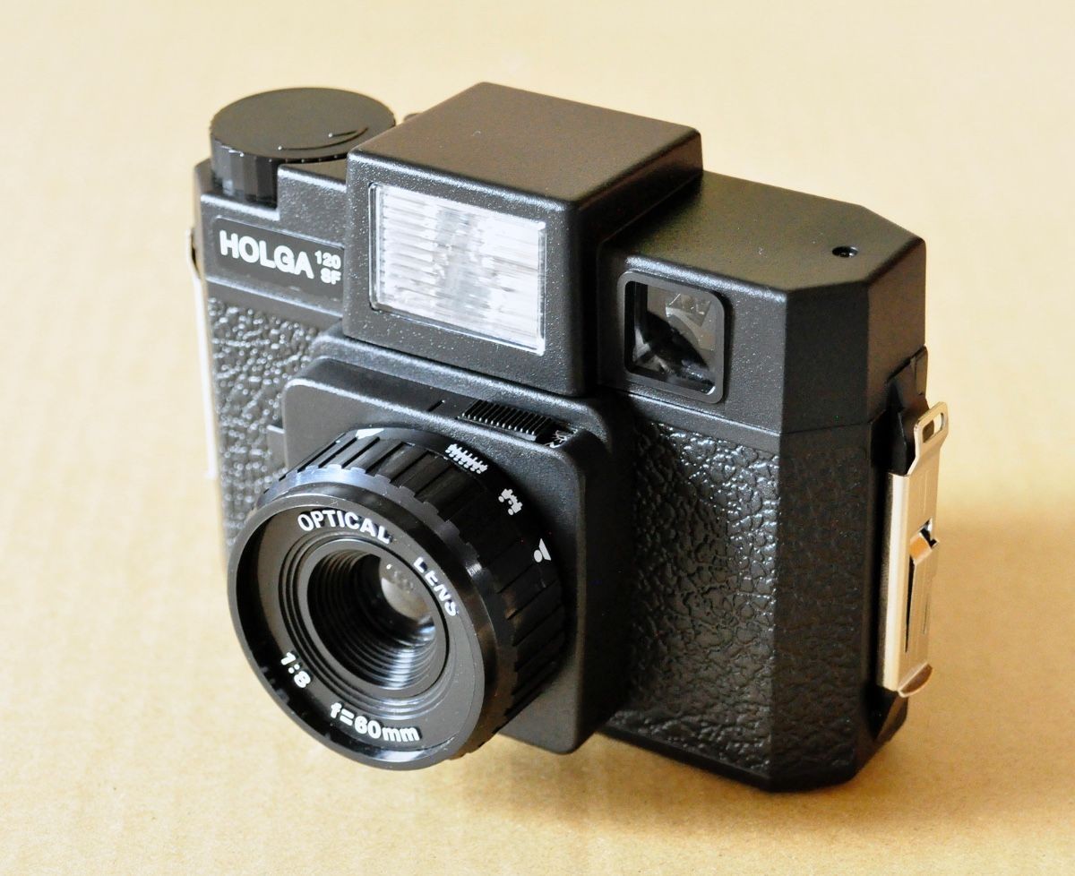 HOLGA Retro Film Camera