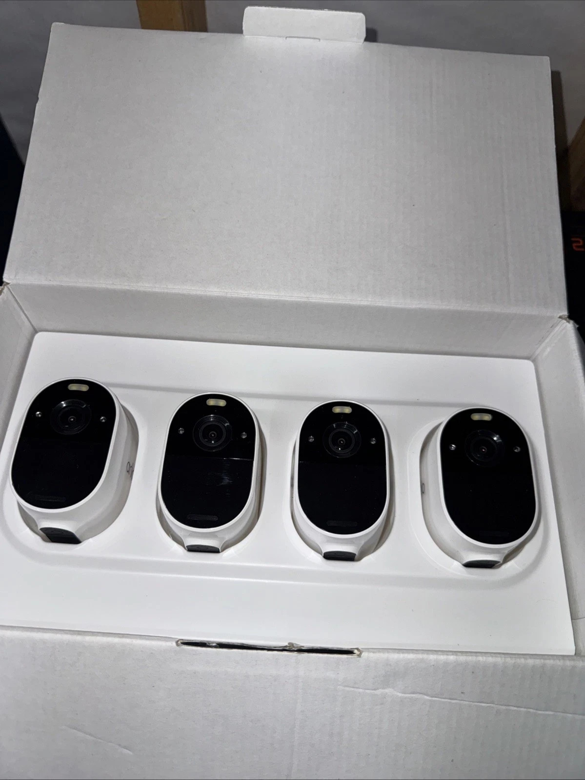 Arlo Essential Spotlight 4 Cameras + 1 Solar Panel, Motion Only Alert Type