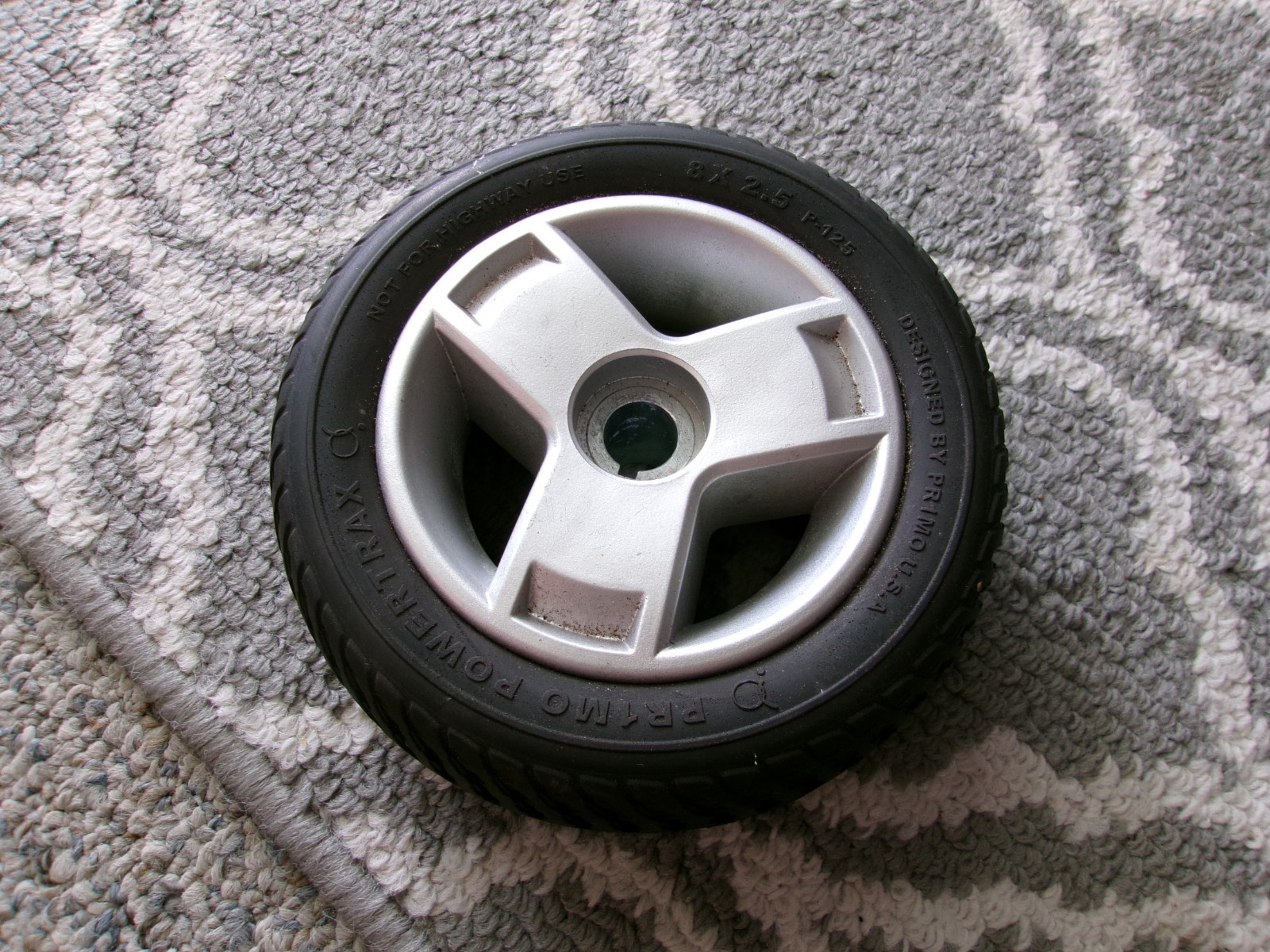Pair of 3 Spoke 8 X 2.5 Rear Wheel # 6003