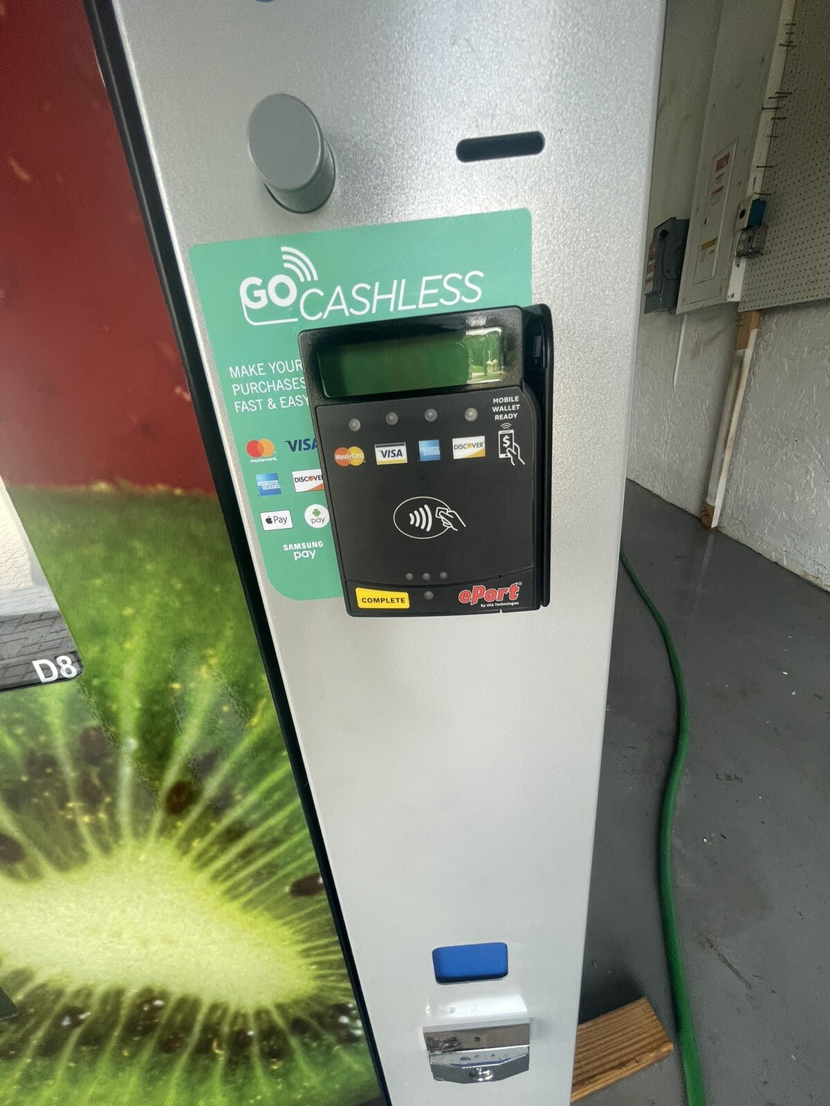 Food and drink combo vending machine