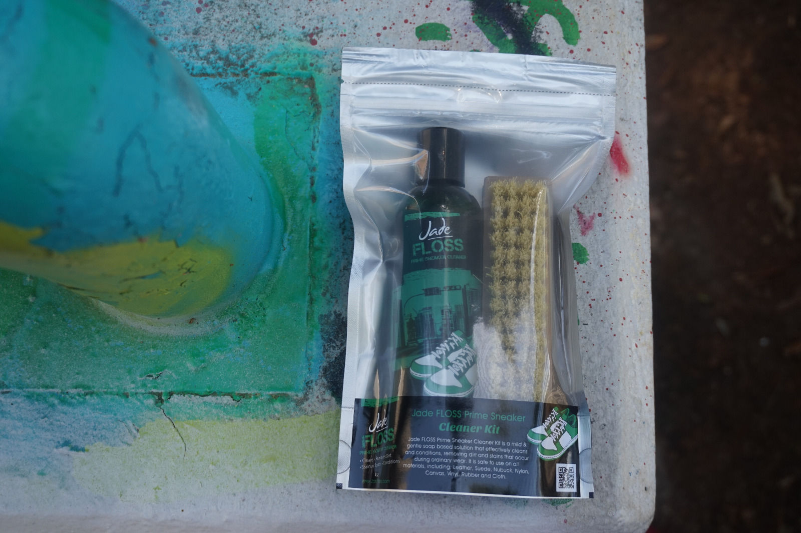 Jade Floss Sneaker Cleaner Bottle Kit *ECO-Friendly - 8 Ounces