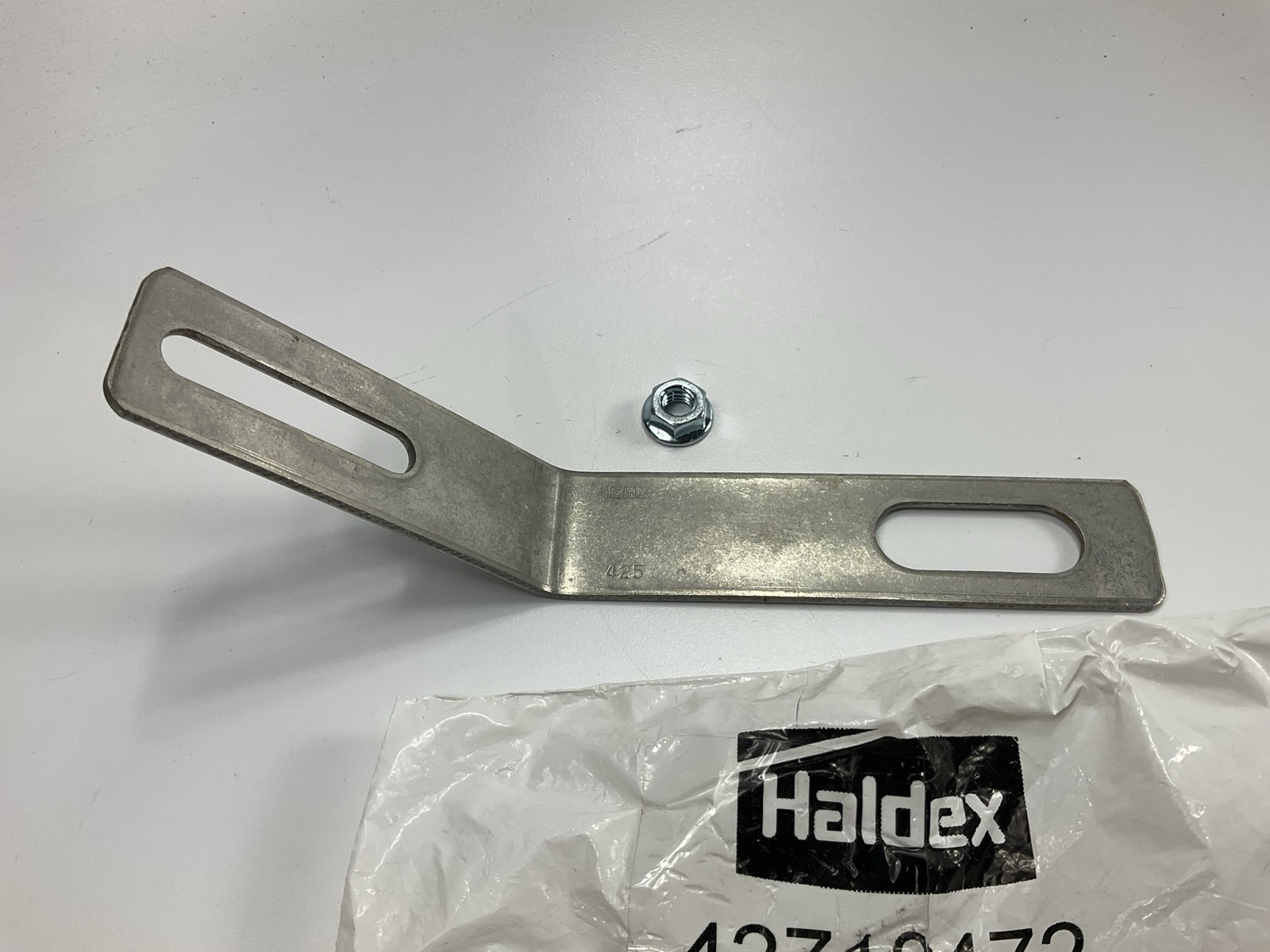 Haldex 42710472 Air Brake Slack Adjuster Bracket Strap Style, 9 In. Length