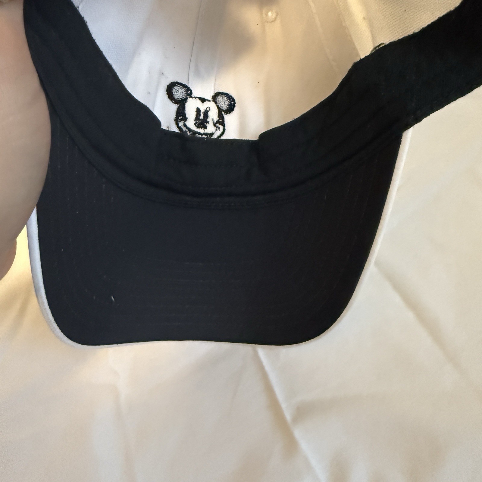 EUC Nike Mickey Mouse Authentic Disney Dri-Fit Featherlight Running OSFA Hat Cap