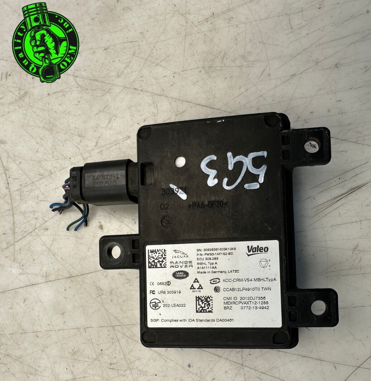 2016-2020 JAGUAR XE XF F-PACE REAR LEFT / RIGHT BLIND SPOT SENSOR CONTROL MODULE
