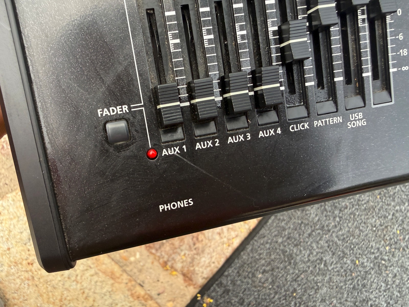 Roland Td-30 VDrum Module Brain td30 w/ MANUAL