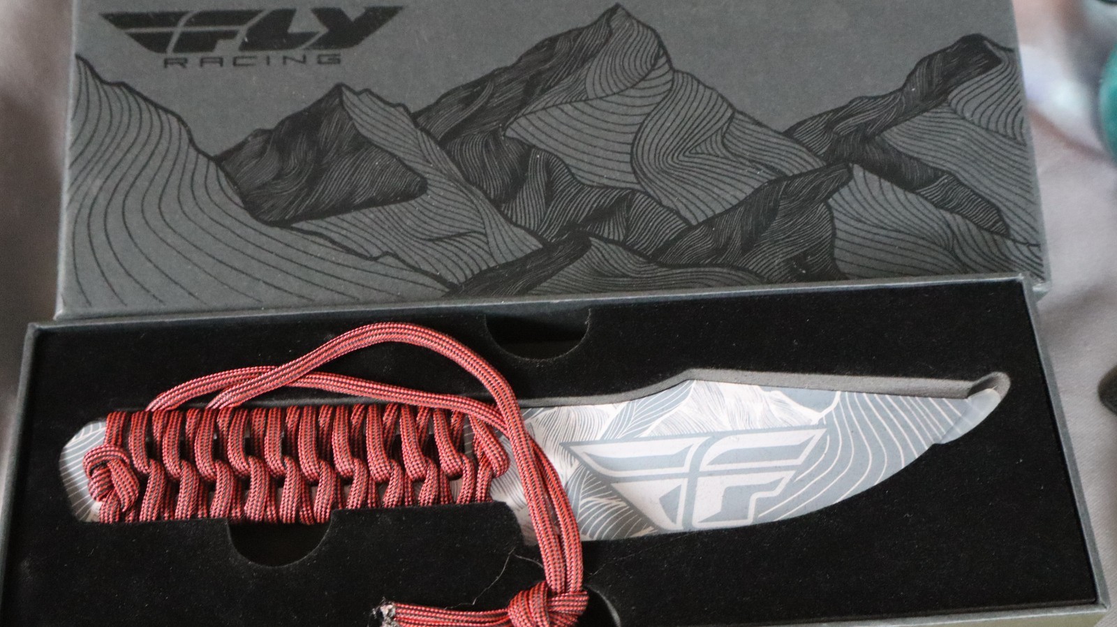 Fly Racing 4 Inch Blade Paracord Handle W Sheath new In box h