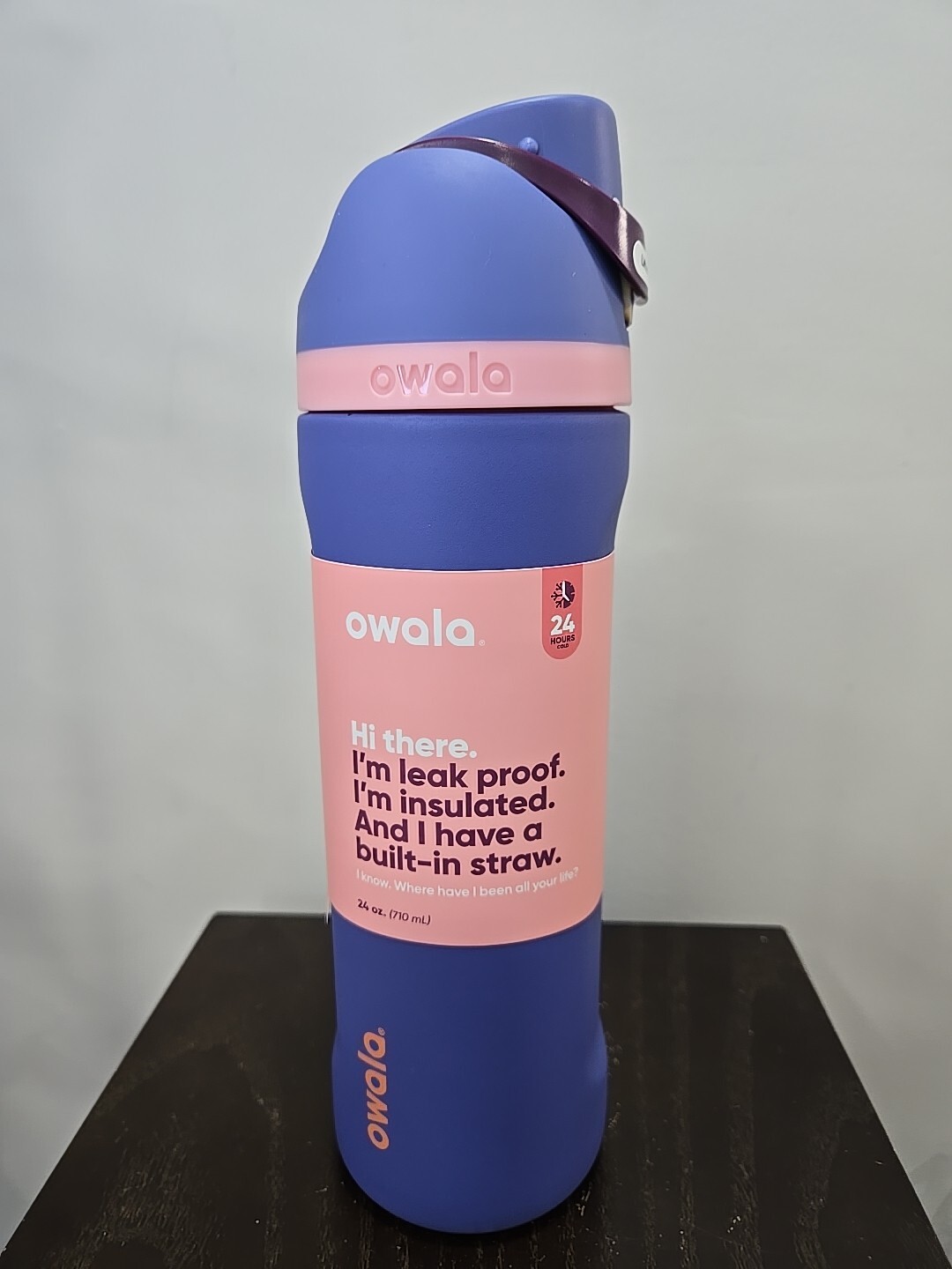 Owala FreeSip Stainless Steel Water Bottle / 24oz / Color: Blue Jay