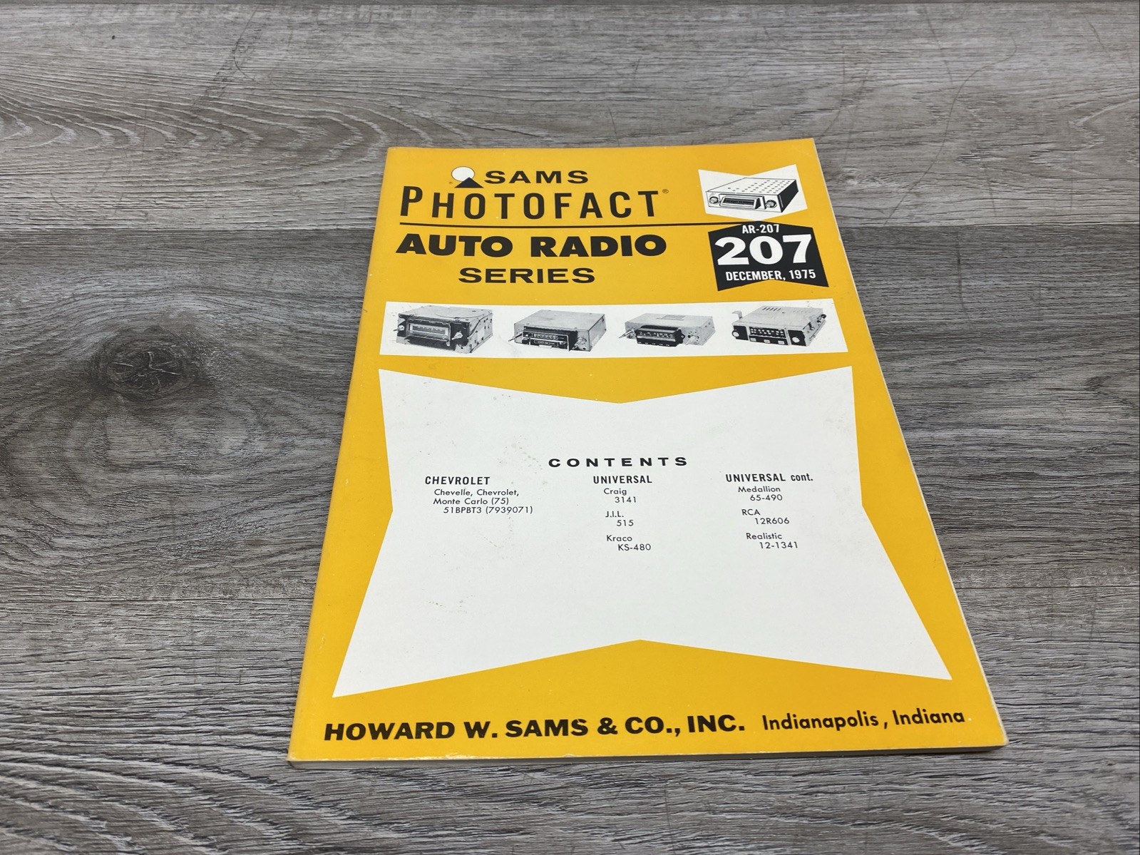 Sams Photofact Auto Radio Service Data Series Repair Magazine # AR-207