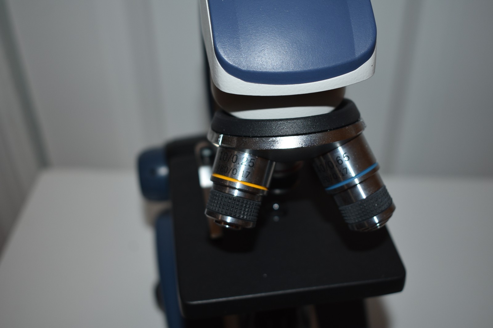 Swift compound monocular microscope SW200DL with 40X-1000X Magnification,