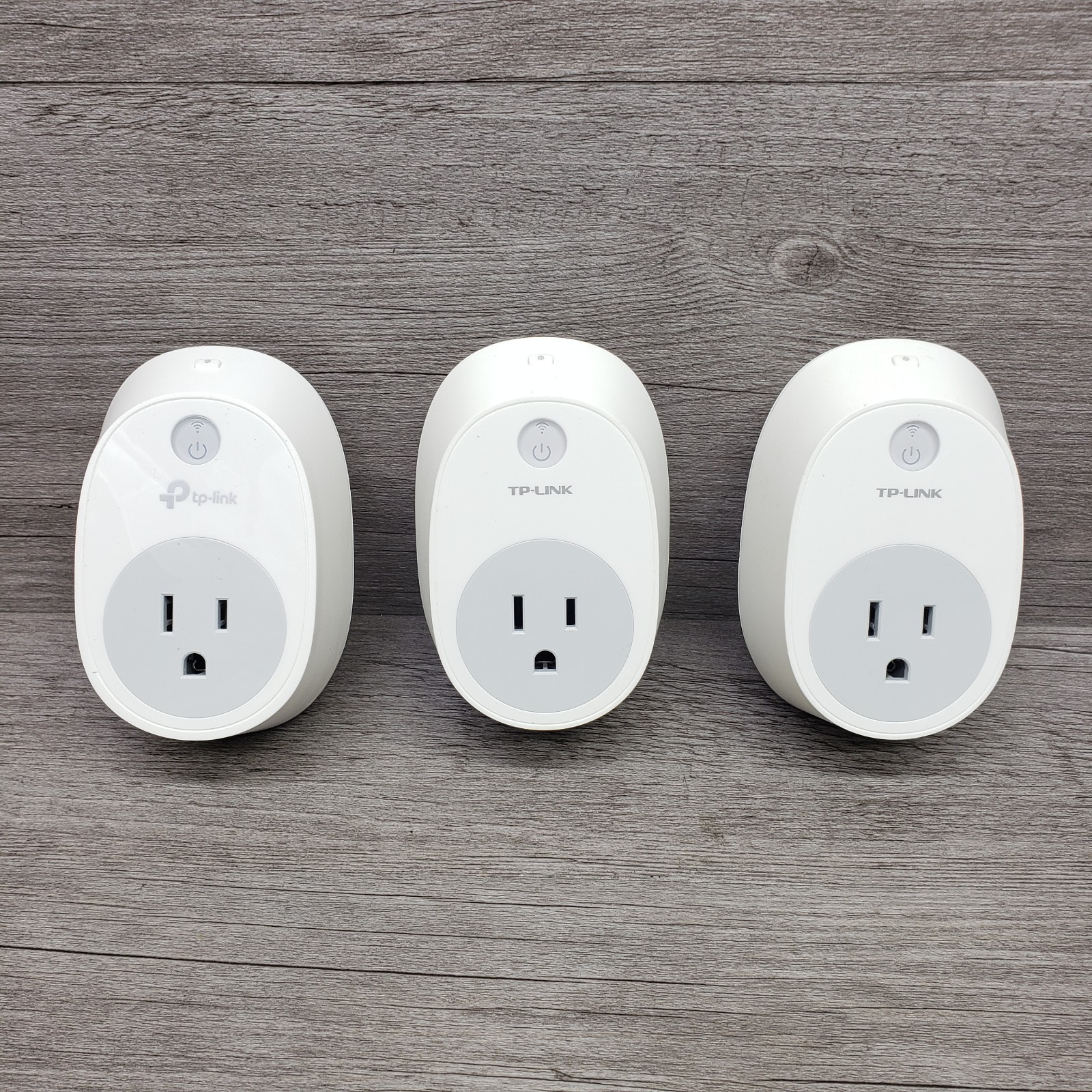 Lot of 3  TP-Link Smart Wi-Fi Plug Kit MODEL HS100