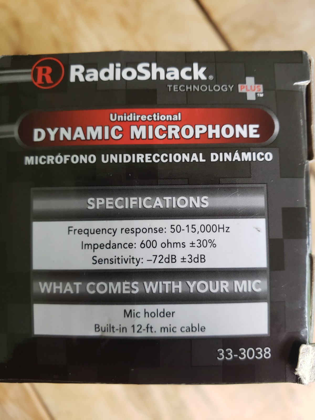 Radio Shack Unidirectional Dynamic Microphone 3303038 Open Box 600 ohms