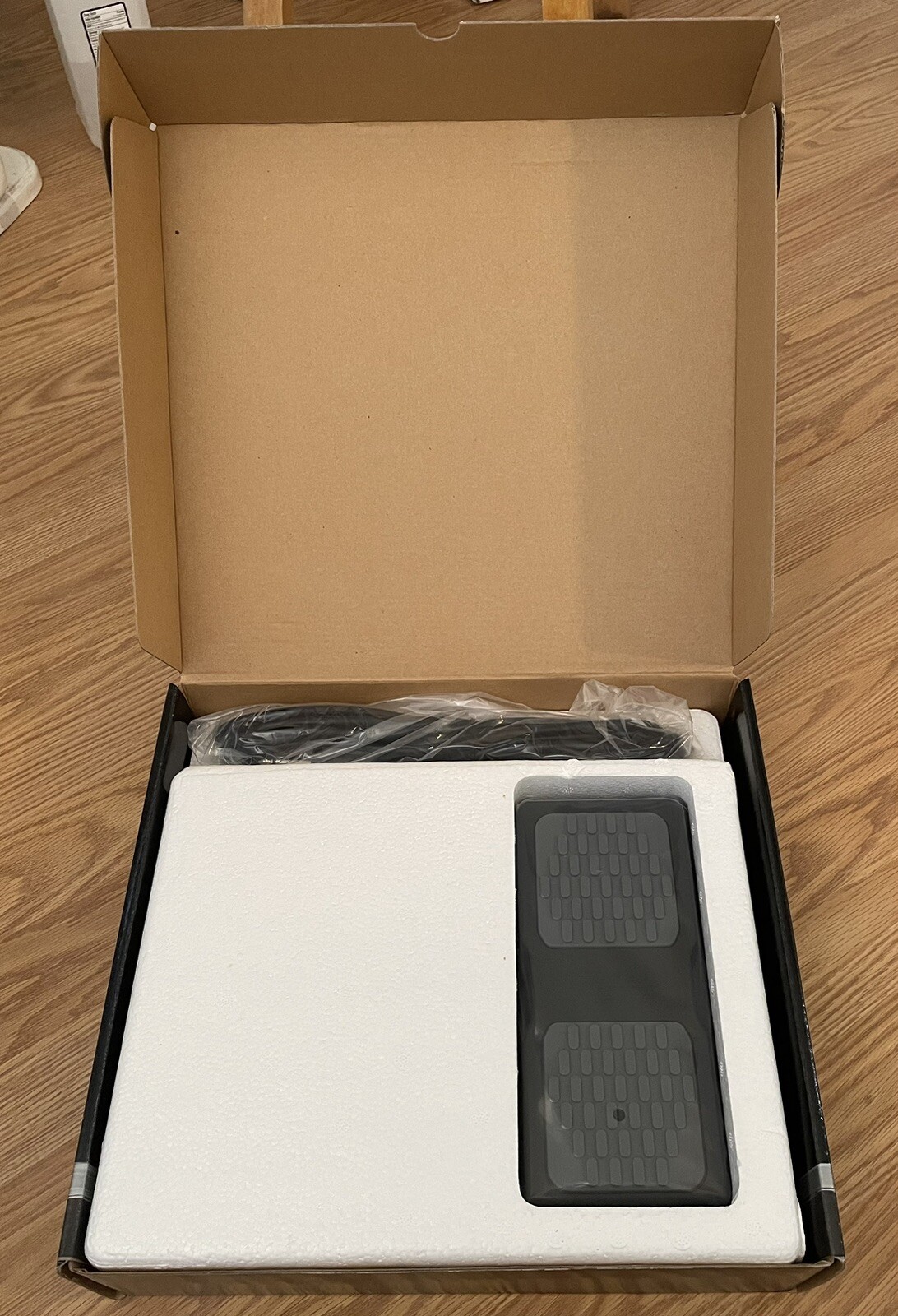 M-Audio Black Box Pedal Board New